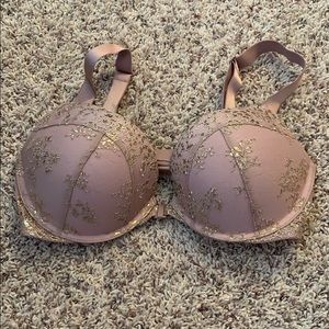 LIKE NEW Sexy VS Push Up Bra